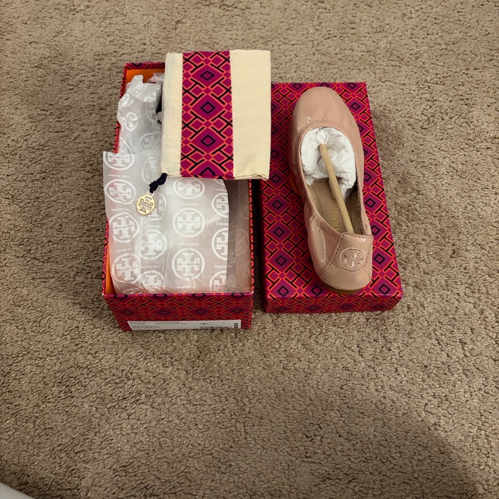 Tory Burch Women's Nude Ballet Flats